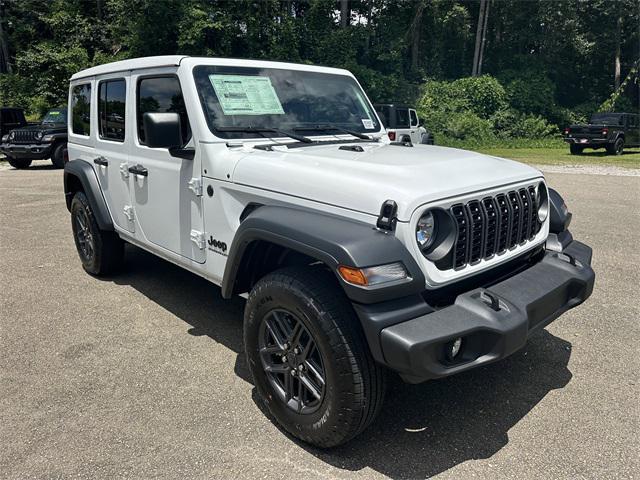 new 2025 Jeep Wrangler car, priced at $41,385