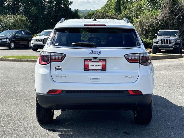 new 2024 Jeep Compass car, priced at $27,265