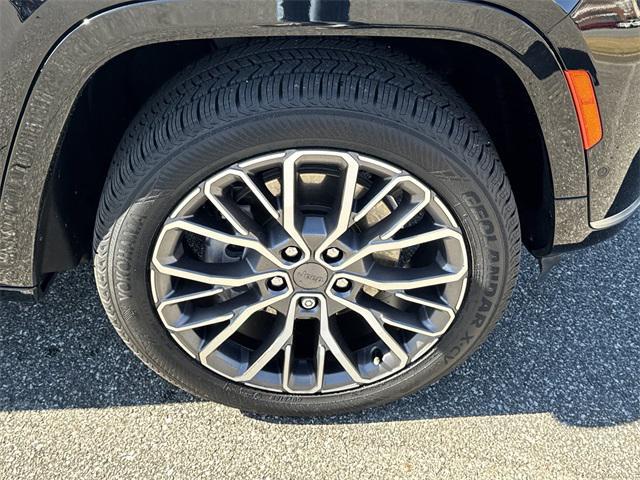 used 2021 Jeep Grand Cherokee L car, priced at $39,025