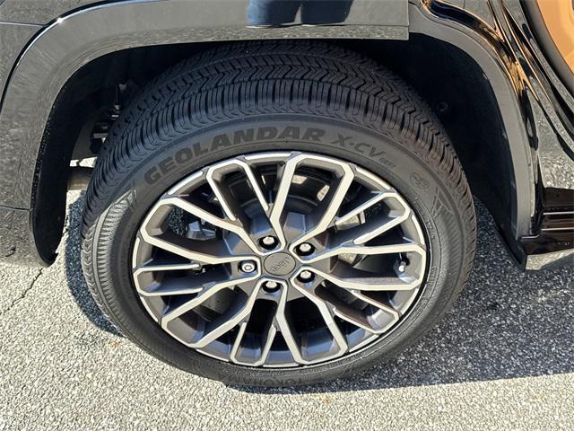 used 2021 Jeep Grand Cherokee L car, priced at $39,025