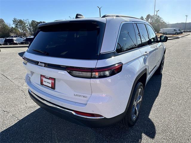 new 2025 Jeep Grand Cherokee car, priced at $46,820