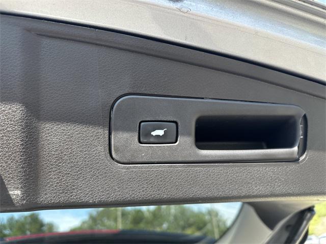 used 2018 Acura MDX car, priced at $21,790