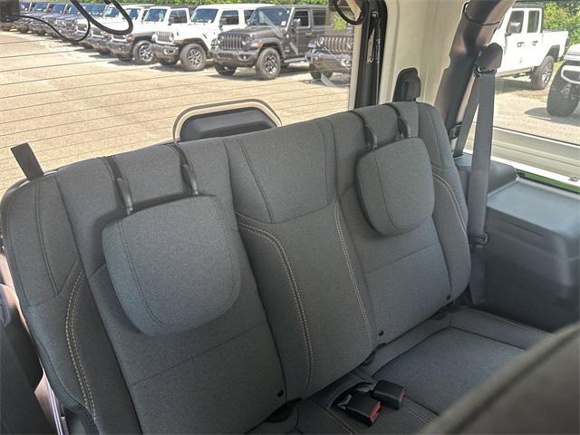 new 2025 Jeep Wrangler car, priced at $37,718