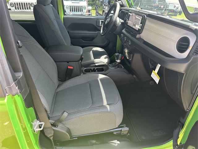 new 2025 Jeep Wrangler car, priced at $37,718