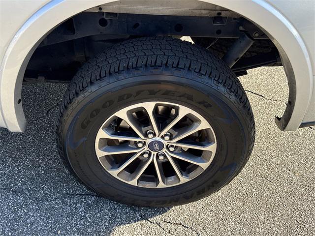 used 2019 Ford F-150 car, priced at $21,725