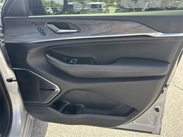 used 2021 Jeep Grand Cherokee L car, priced at $37,991