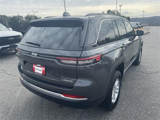 new 2025 Jeep Grand Cherokee car, priced at $35,925