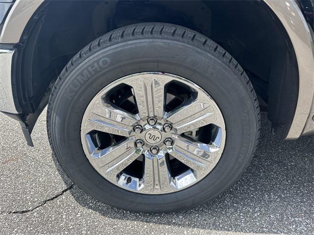 used 2018 Ford F-150 car, priced at $40,800