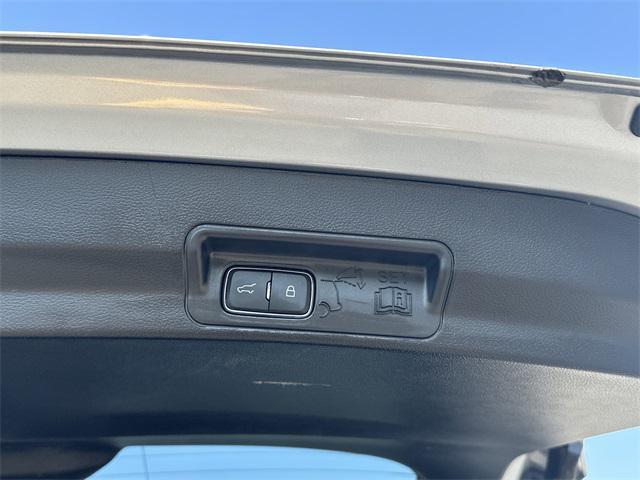 used 2022 Ford Explorer car, priced at $33,940