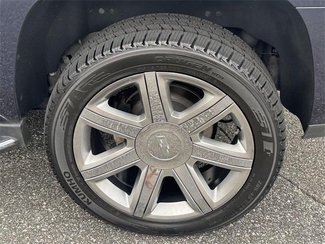 used 2018 Cadillac Escalade car, priced at $32,450