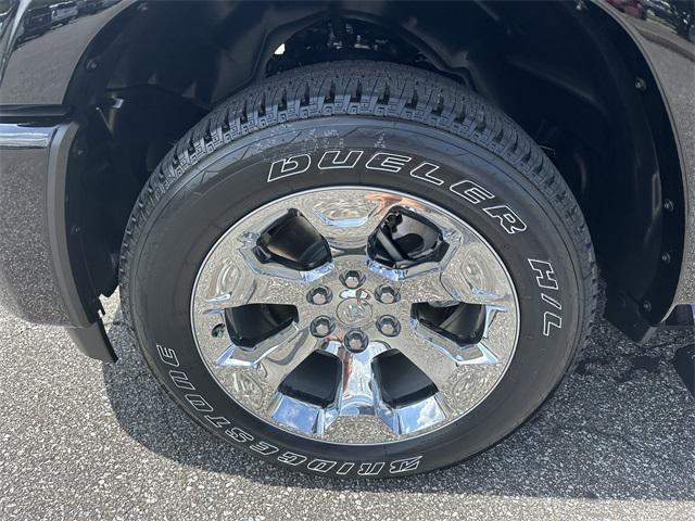 new 2025 Ram 1500 car, priced at $46,041