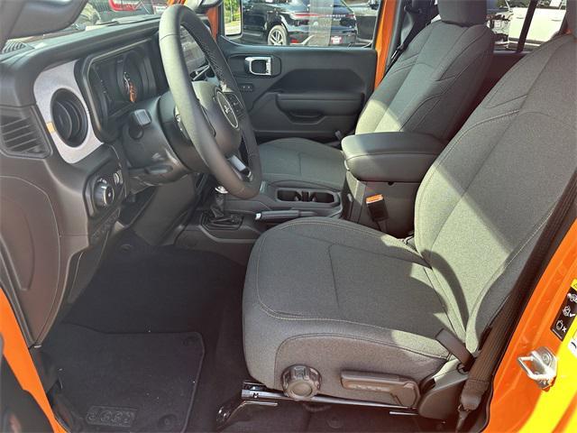 new 2025 Jeep Wrangler car, priced at $42,007
