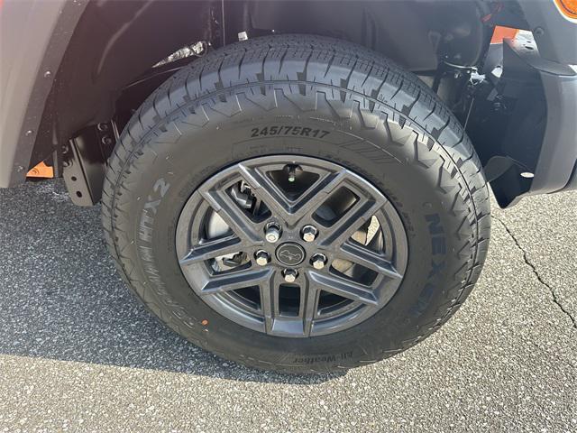 new 2025 Jeep Wrangler car, priced at $42,007
