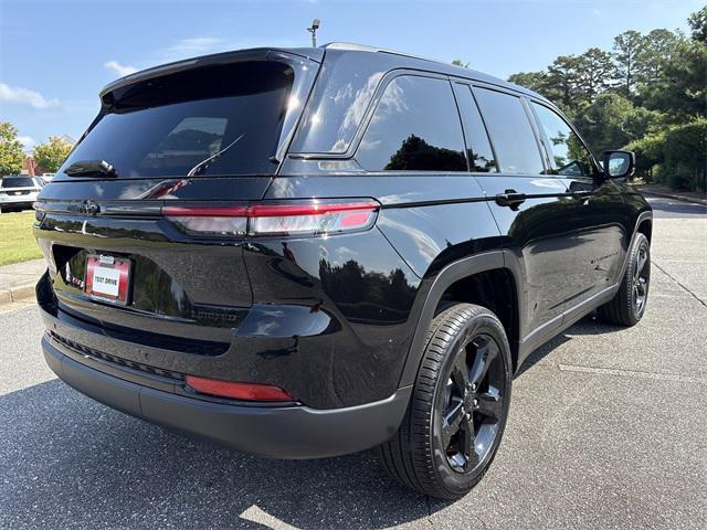 new 2025 Jeep Grand Cherokee car