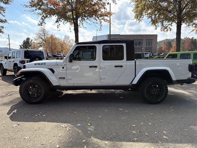 used 2024 Jeep Gladiator car, priced at $37,925