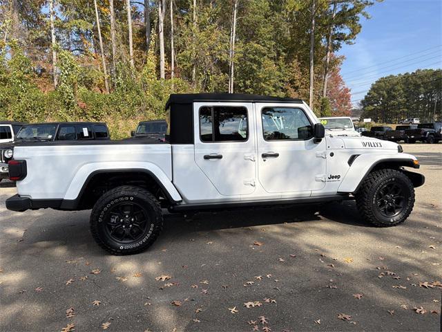 used 2024 Jeep Gladiator car, priced at $37,925