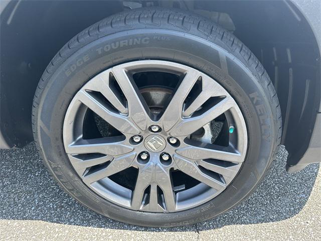 used 2022 Honda Pilot car, priced at $31,551