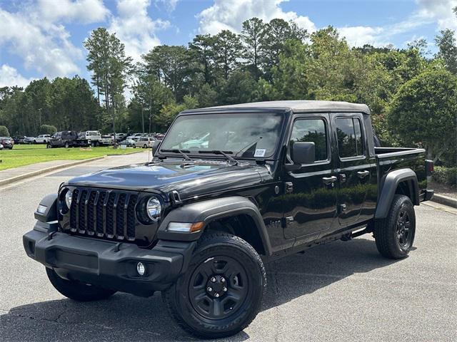 used 2022 Jeep Gladiator car, priced at $30,413