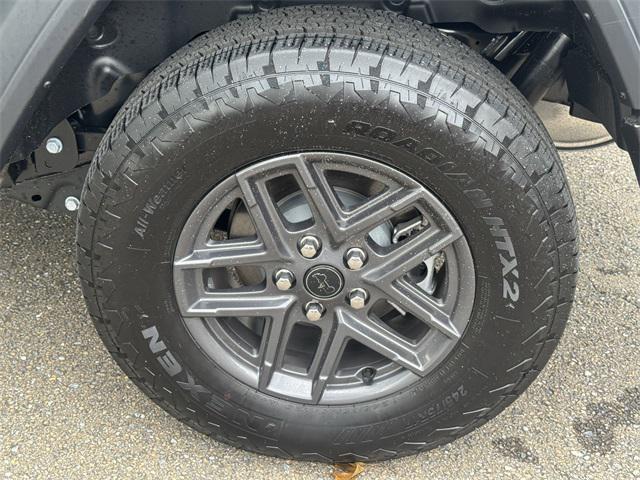 new 2025 Jeep Wrangler car, priced at $41,753