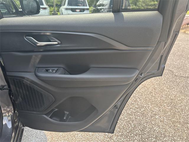 new 2025 Jeep Grand Cherokee car