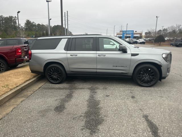 used 2023 GMC Yukon XL car, priced at $94,038