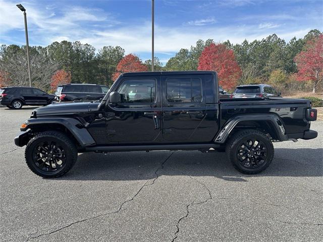 new 2025 Jeep Gladiator car, priced at $38,177