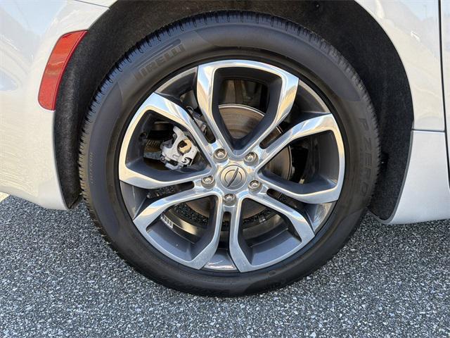 used 2024 Chrysler Pacifica car, priced at $43,925