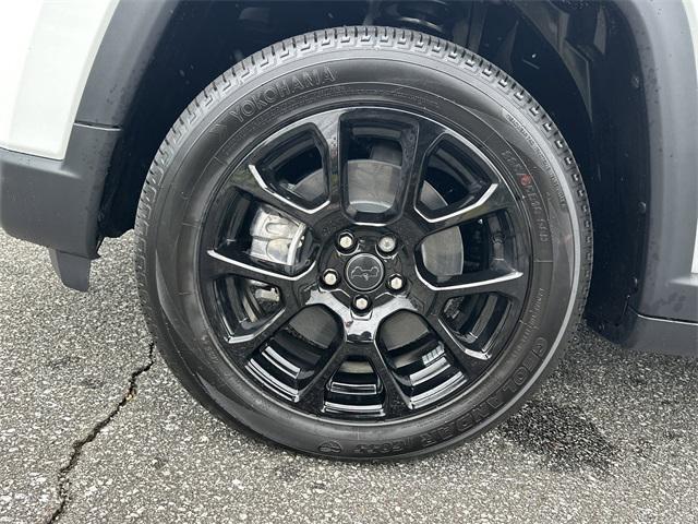 new 2026 Jeep Compass car, priced at $30,090