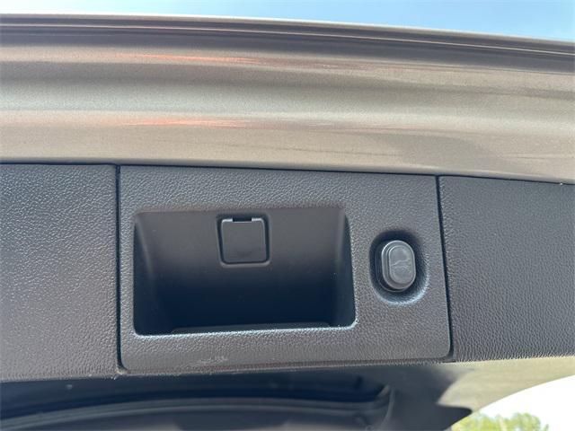 used 2018 Chevrolet Tahoe car, priced at $22,500