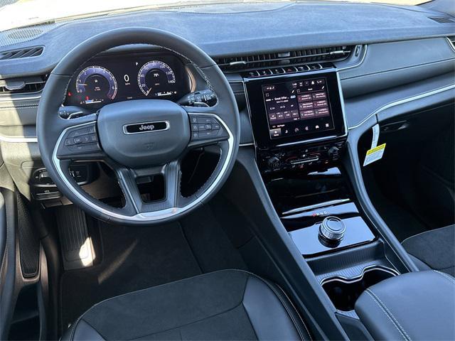 new 2025 Jeep Grand Cherokee car, priced at $36,526