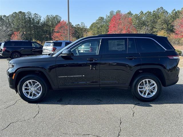 new 2025 Jeep Grand Cherokee car, priced at $35,175