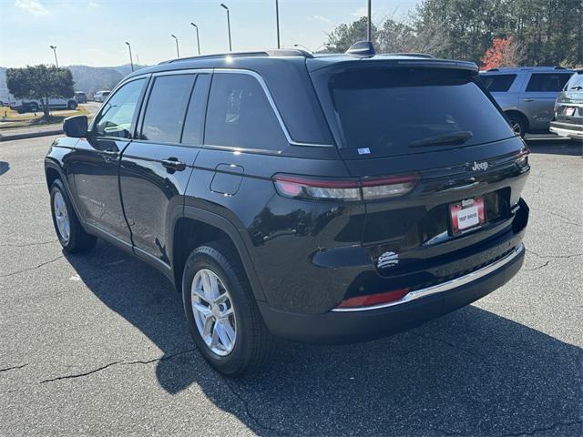 new 2025 Jeep Grand Cherokee car, priced at $35,175