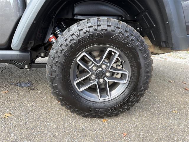 used 2024 Jeep Gladiator car, priced at $41,925