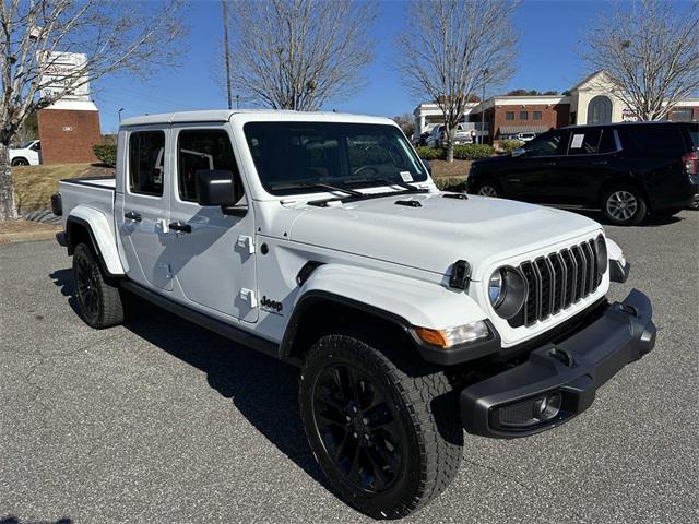 new 2025 Jeep Gladiator car, priced at $38,177