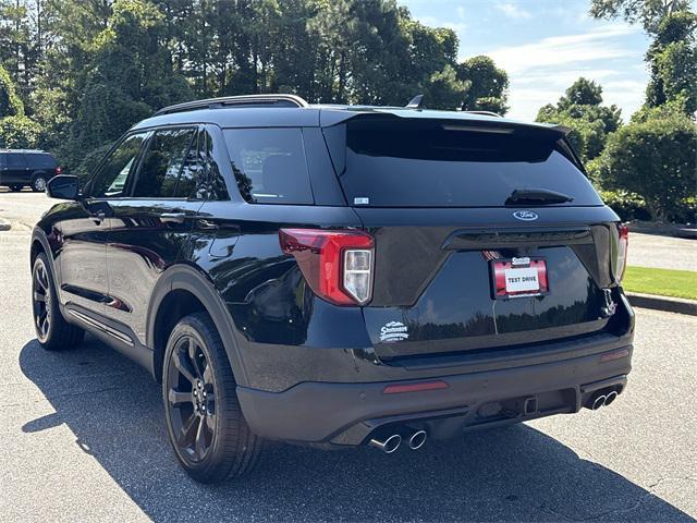 used 2023 Ford Explorer car, priced at $41,999