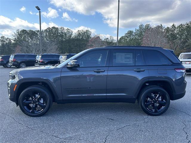 new 2025 Jeep Grand Cherokee car, priced at $42,170