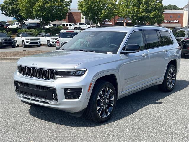 new 2024 Jeep Grand Cherokee L car, priced at $56,170