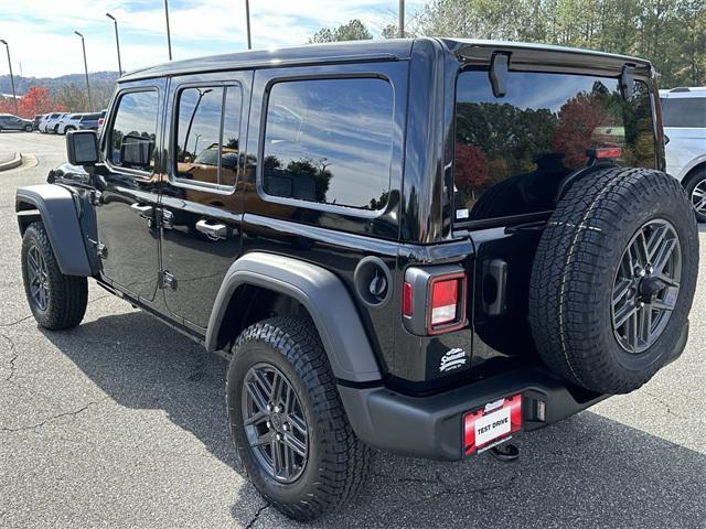 new 2025 Jeep Wrangler car, priced at $40,881