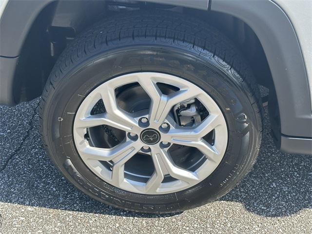 new 2025 Jeep Compass car, priced at $27,177
