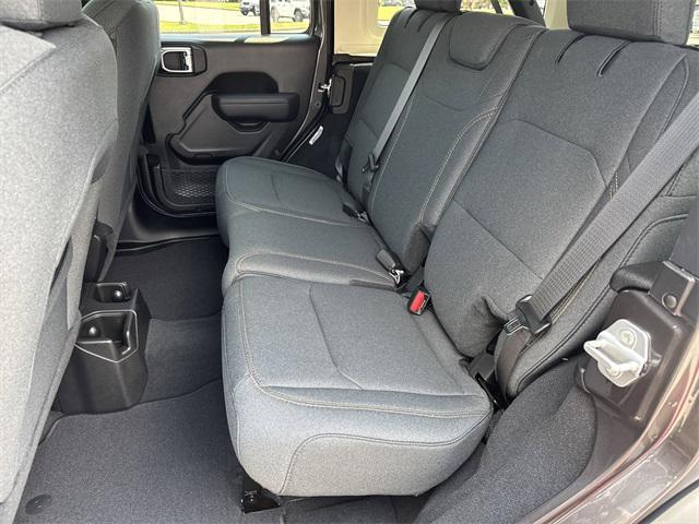 new 2025 Jeep Wrangler car, priced at $40,615