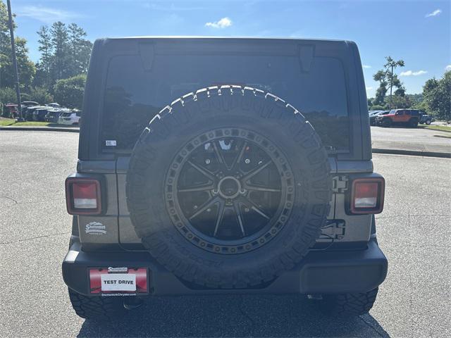 new 2025 Jeep Wrangler car, priced at $53,474