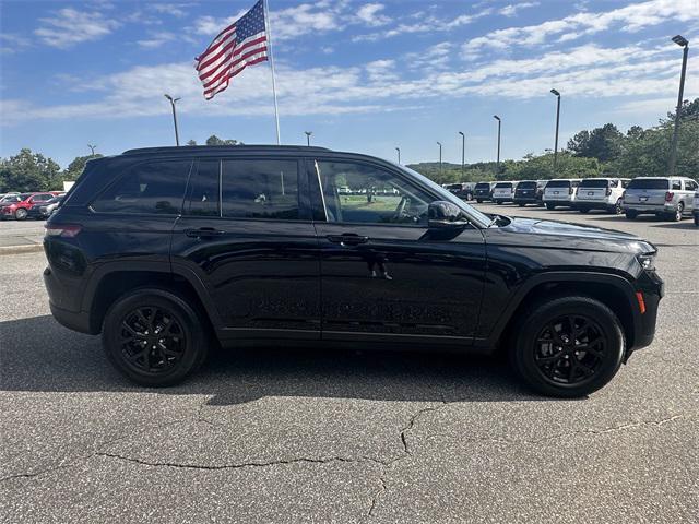 used 2024 Jeep Grand Cherokee car, priced at $35,990