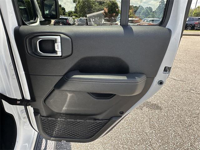 used 2020 Jeep Gladiator car, priced at $30,995