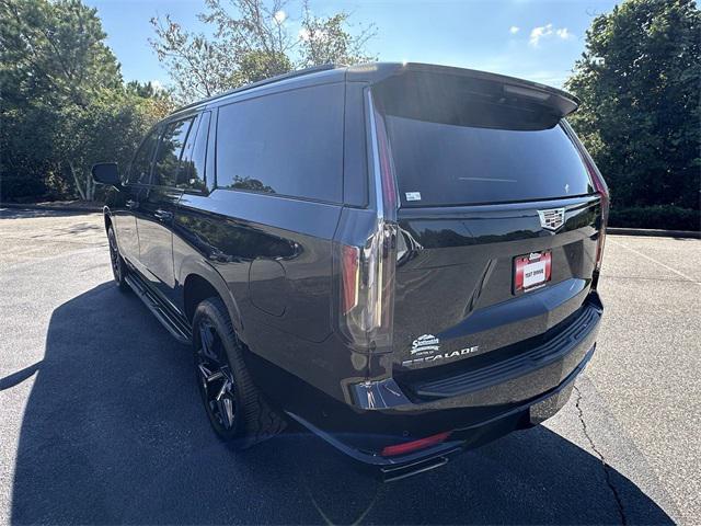 used 2022 Cadillac Escalade ESV car, priced at $84,555