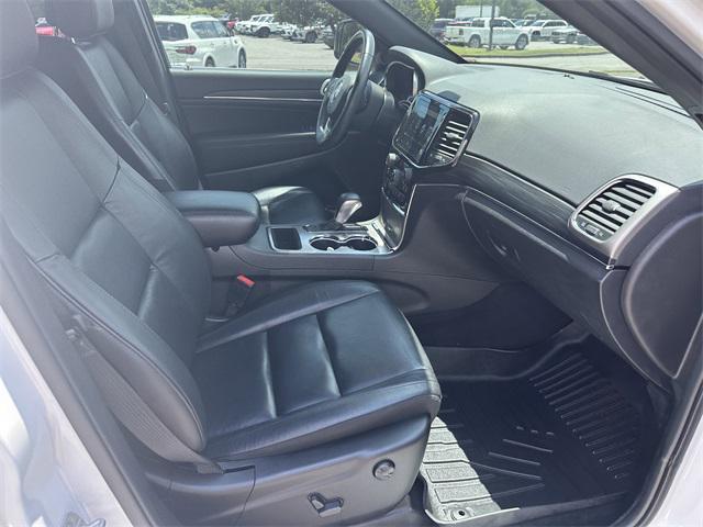 used 2022 Jeep Grand Cherokee car, priced at $25,550