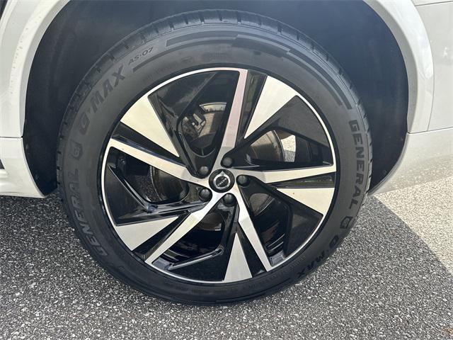 used 2020 Volvo XC90 car, priced at $25,600