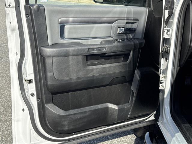 used 2022 Ram 1500 Classic car, priced at $21,925