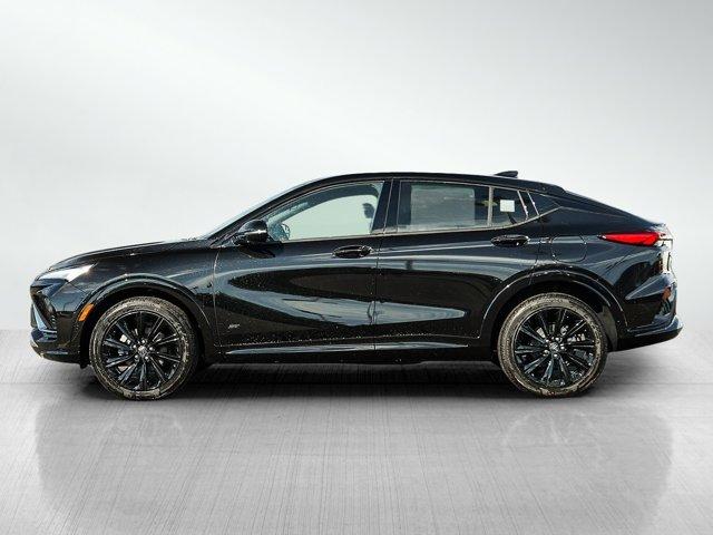 new 2025 Buick Envista car, priced at $28,998