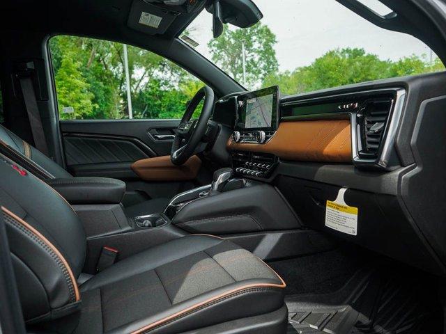 new 2025 GMC Canyon car, priced at $45,998
