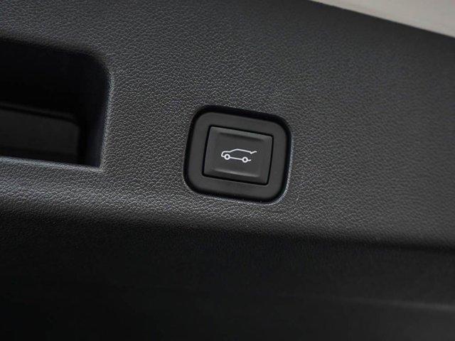 new 2025 GMC Acadia car, priced at $46,198
